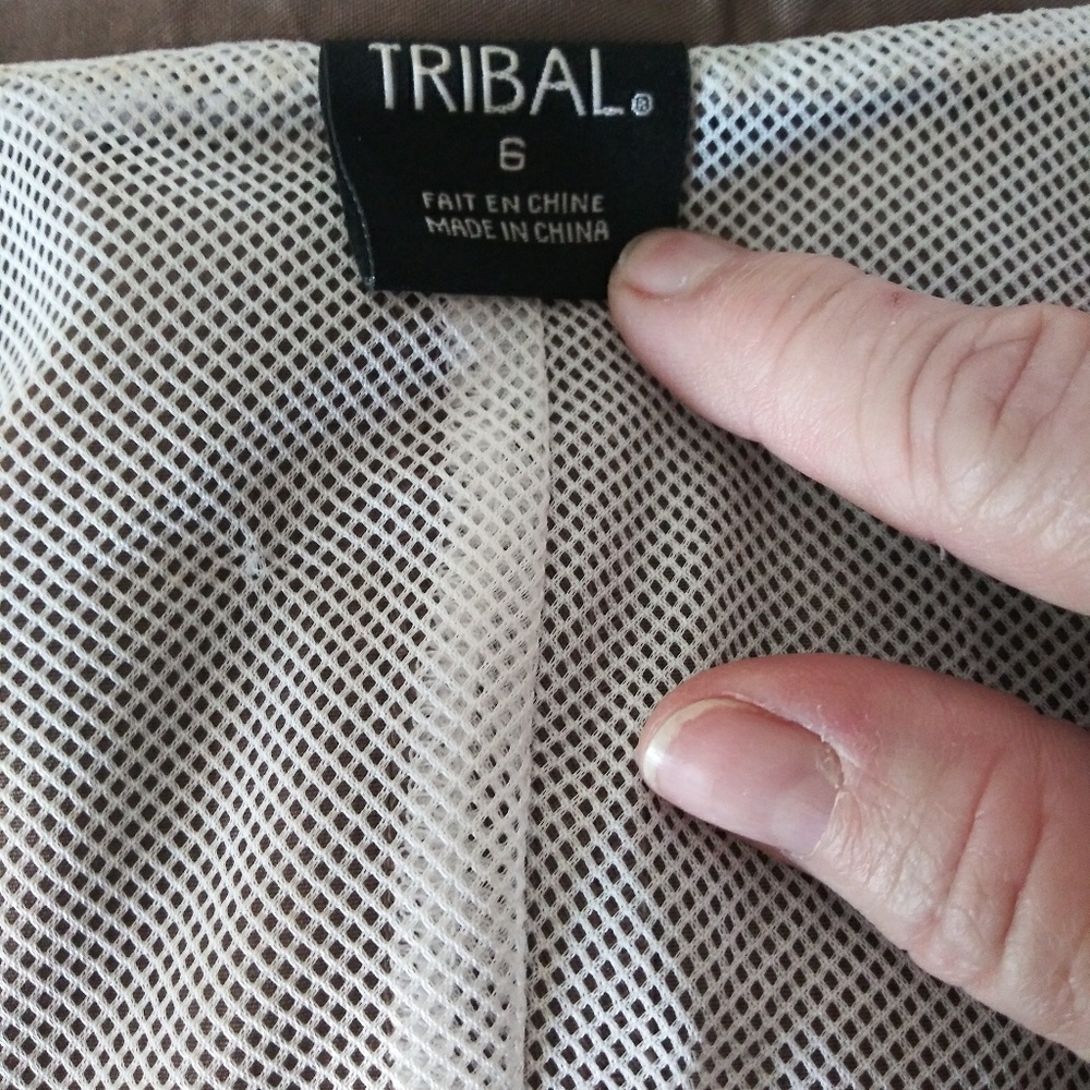 Tribal Hooded Vest - Picture 5 of 7
